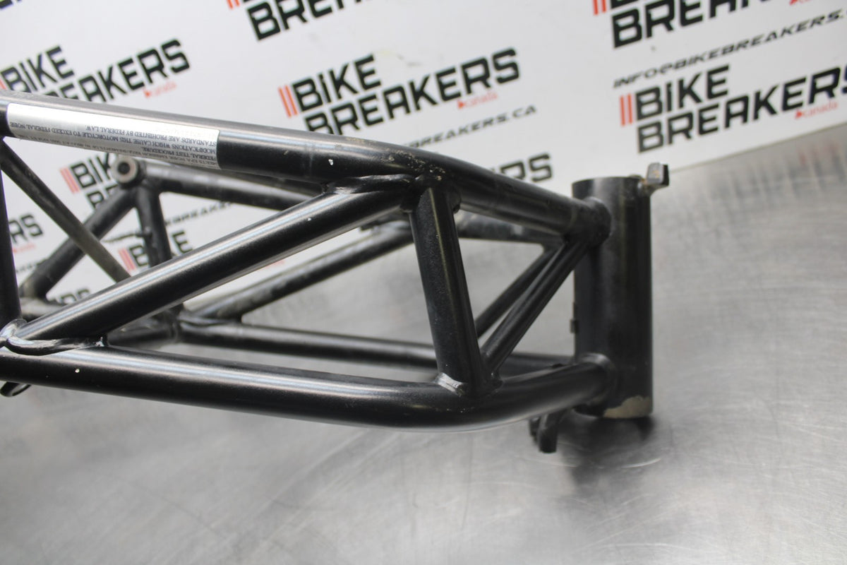 02 DUCATI MONSTER 620 FRAME CHASSIS BB851