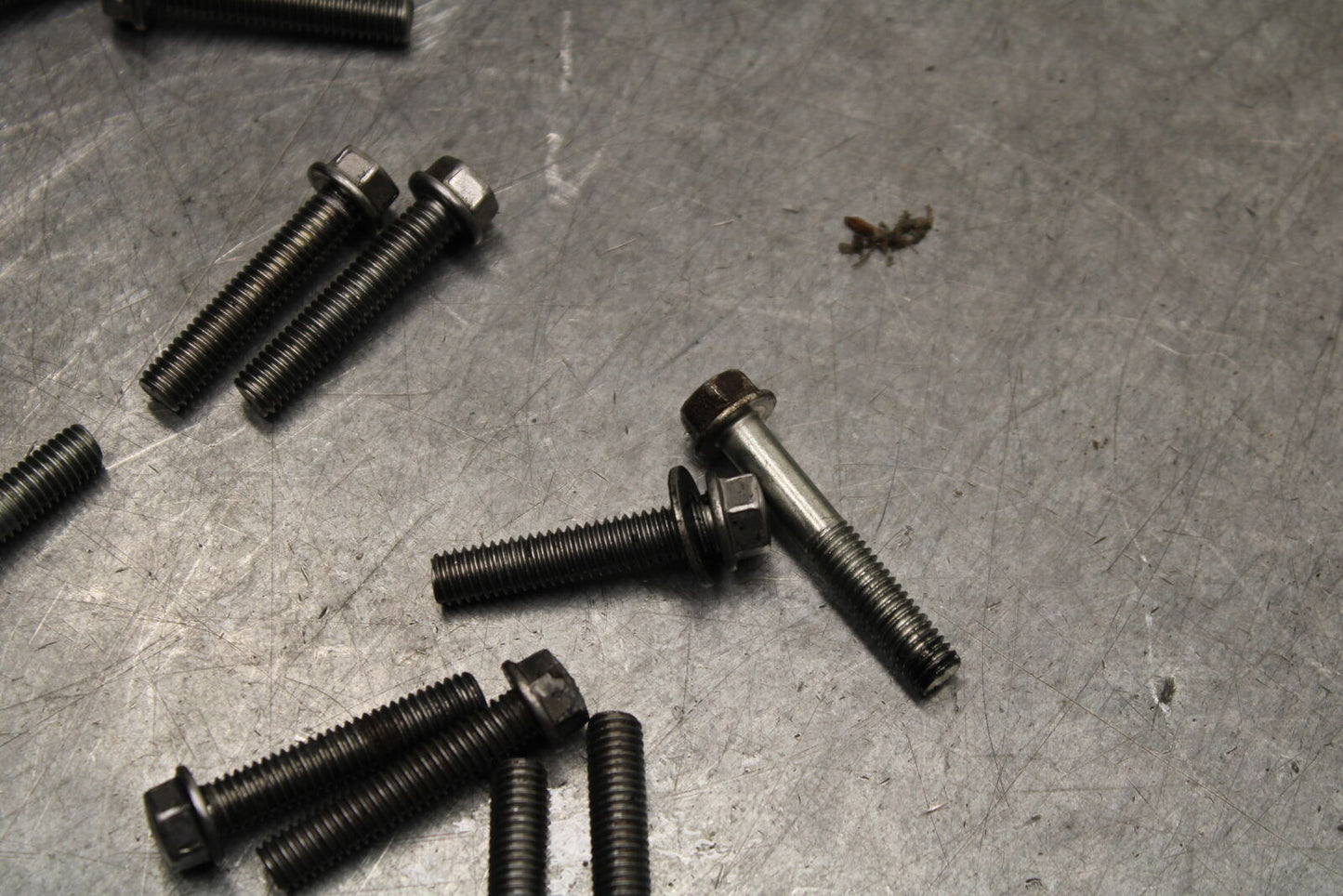 06-07 SUZUKI GSXR 600 CLUTCH SIDE ENGINE MOTOR COVER BB543