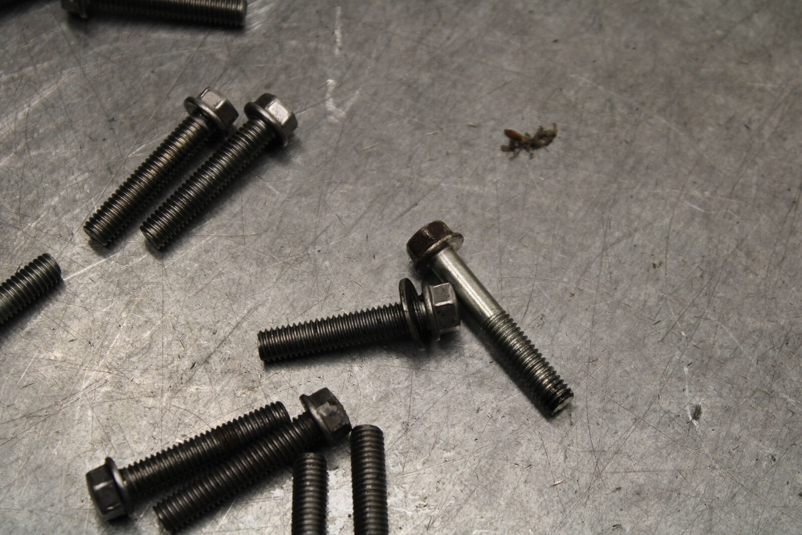 06-07 SUZUKI GSXR 600 CLUTCH SIDE ENGINE MOTOR COVER BB543