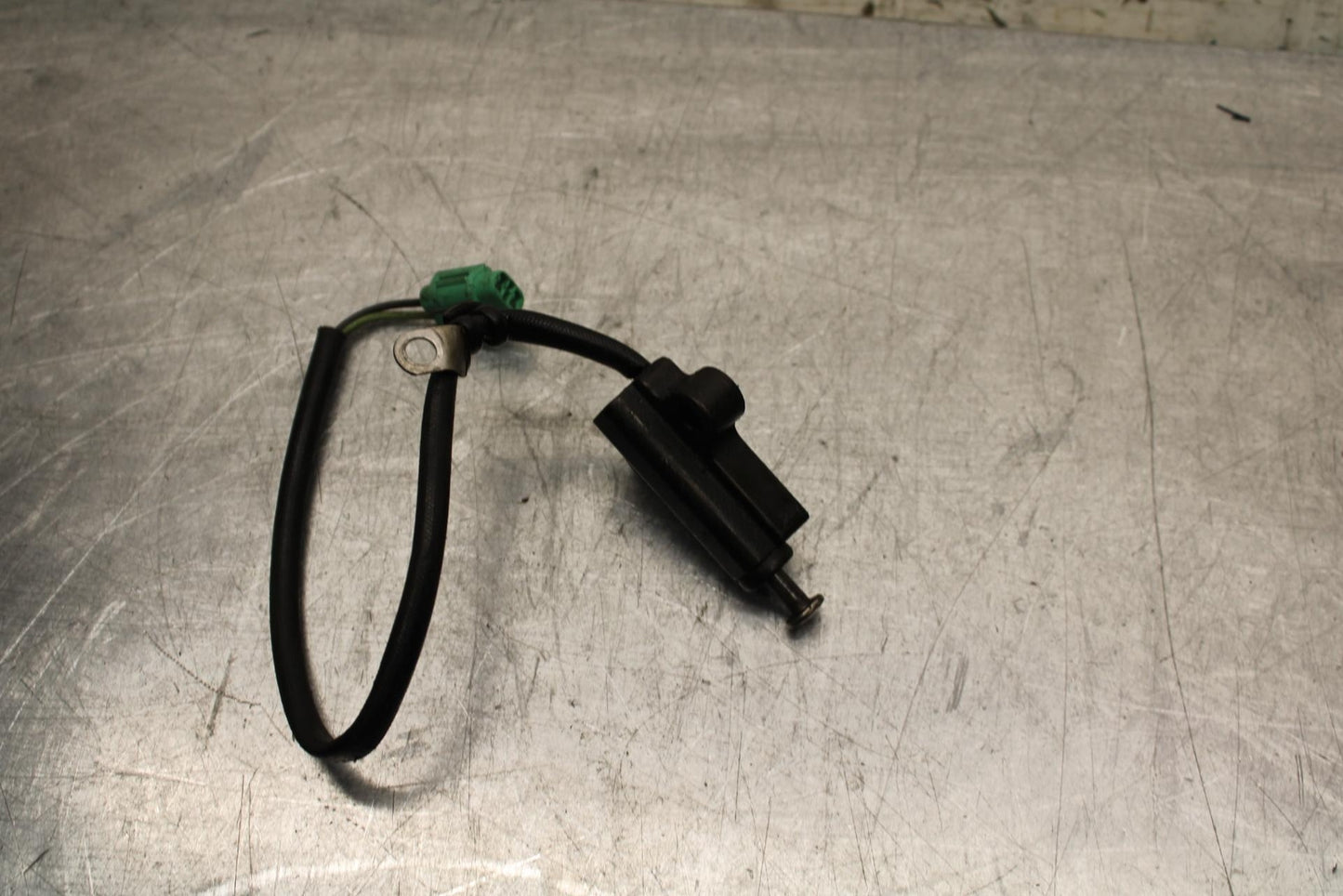 2004 Suzuki Intruder 1500 VL1500 KICKSTAND SIDE KICK STAND SENSOR BB573