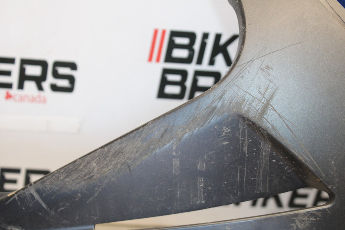 18 SUZUKI GSXR750 OEM RIGHT LOWER MID UPPER SIDE FAIRING COWL  BB891