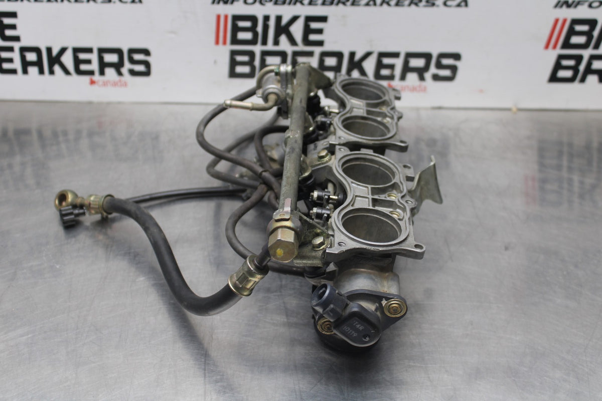 01-06 HONDA CBR600F4I MAIN FUEL INJECTORS / THROTTLE BODIES BB778