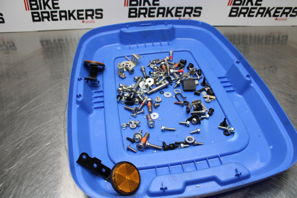 23-24 KAWASAKI NINJA ZX14R MOUNTING BOLTS HARDWARE SCREWS BB153