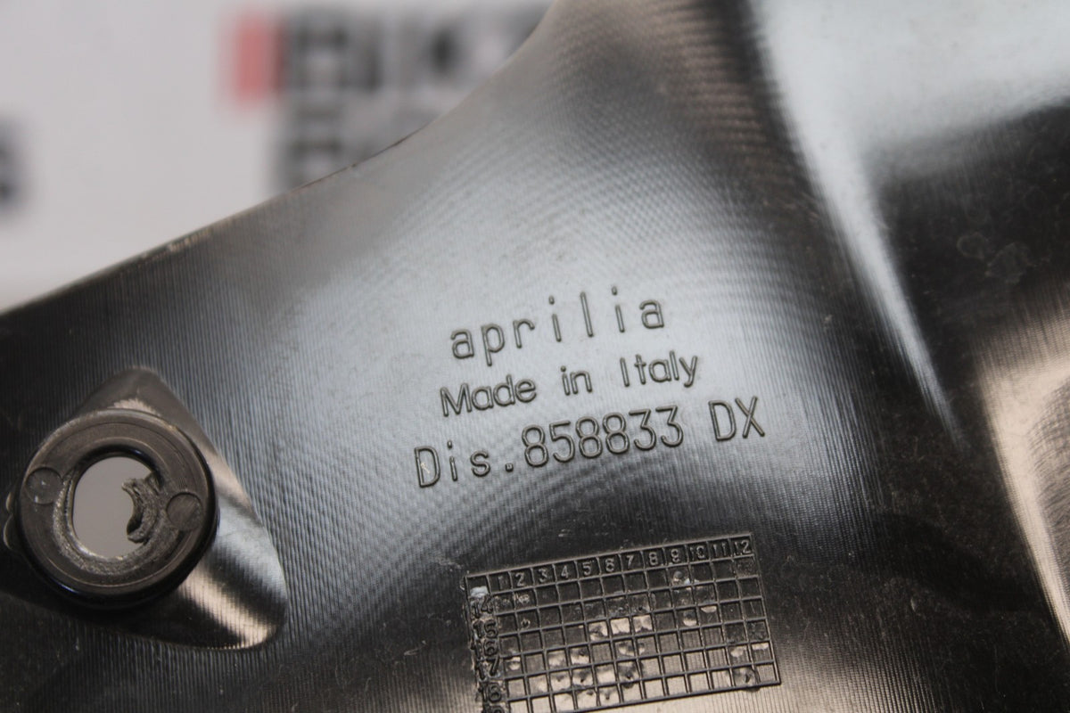 16 APRILIA TUONO V4 1100 RIGHT LEFT FRONT SEAT PANELS TRIMS COWLS FAIRINGS BB905