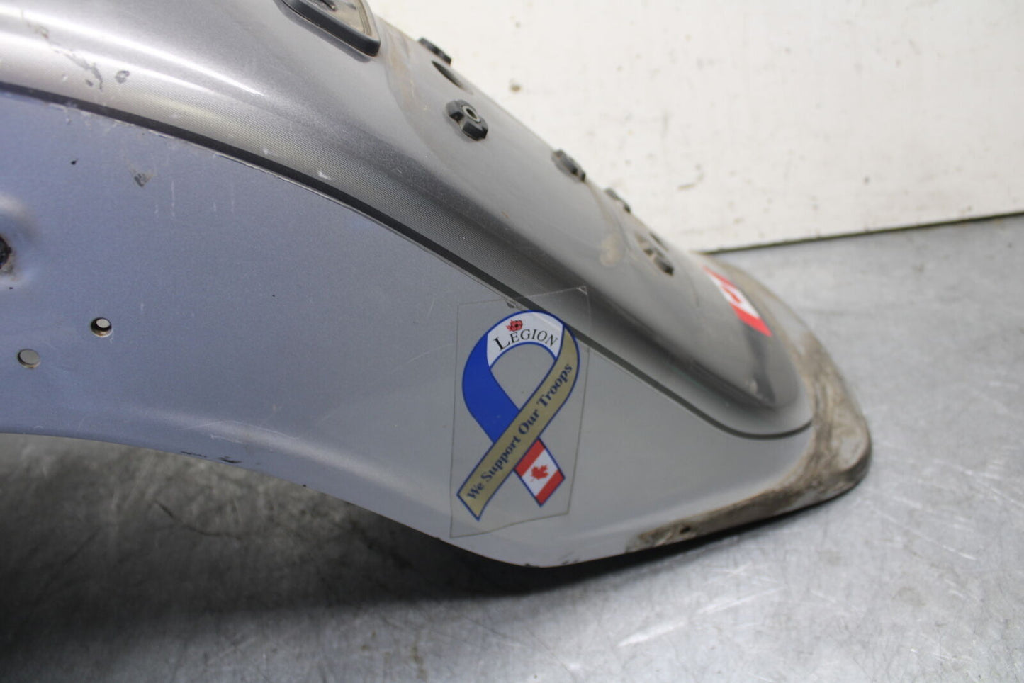 05-09 SUZUKI BOULEVARD C90 REAR BACK WHEEL FENDER MUD GUARD BB692