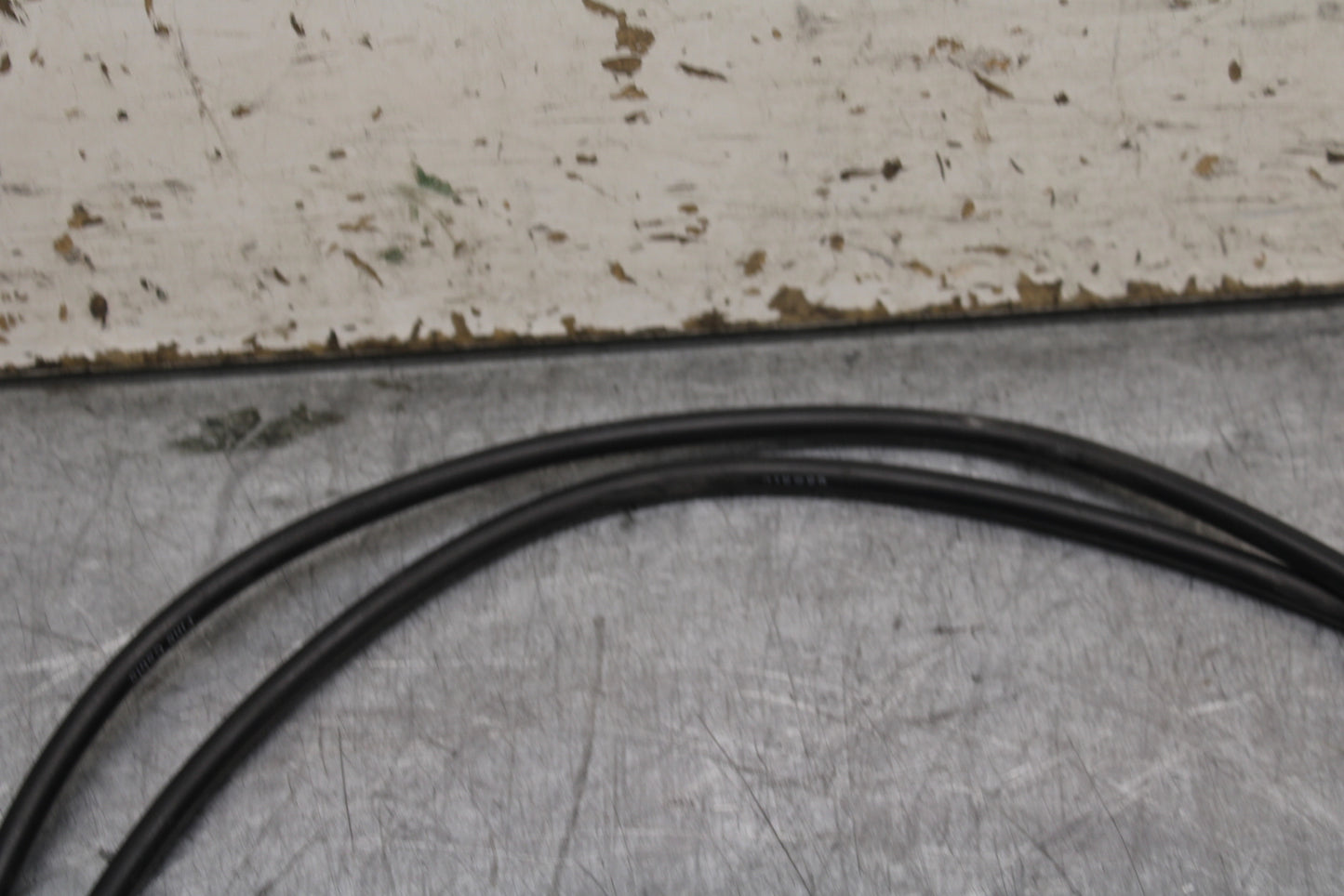 06-07 SUZUKI GSXR750 THROTTLE CABLES LINES BB110