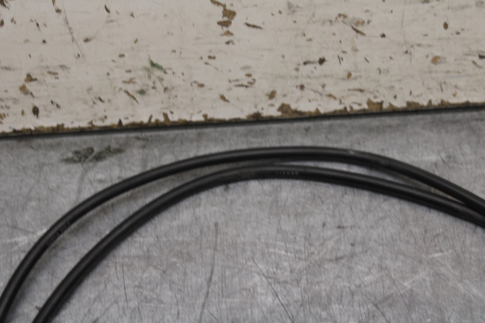 06-07 SUZUKI GSXR750 THROTTLE CABLES LINES BB110