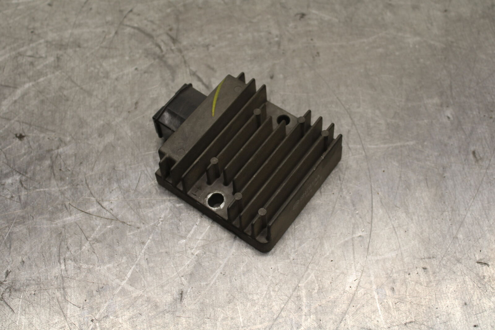 15-16 HONDA CB300F RECTIFIER VOLTAGE REGULATOR BB740