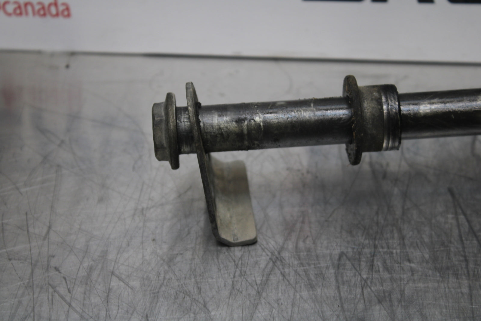 03 SUZUKI SV650S REAR AXLE BACK WHEEL RIM PIVOT BOLT AXEL BB167