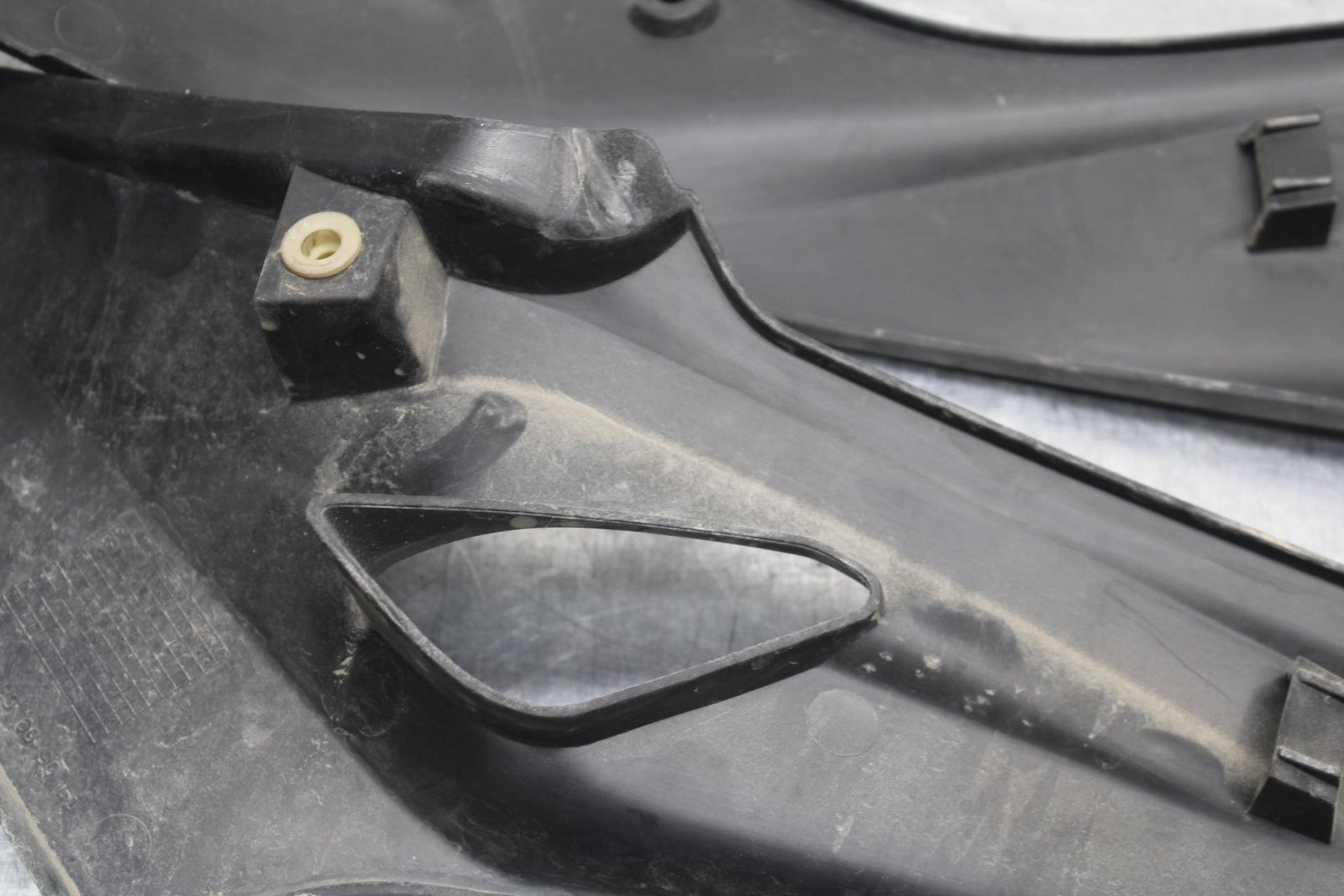 2016 BMW S1000R ABS LEFT AND RIGHT TANK COVER SIDE FAIRING COWL  BB604