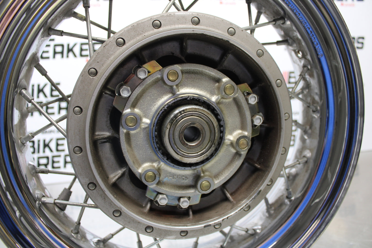 04 SUZUKI INTRUDER 800 REAR WHEEL BACK RIM BB758