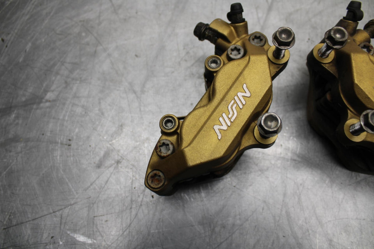 02-03 HONDA CBR900RR 954 RIGHT LEFT FRONT BRAKE CALIPER SET PAIR CALIPERS BB497