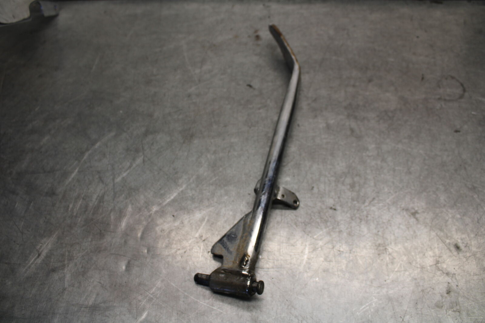 04-16 HARLEY-DAVIDSON SPORTSTER 883 KICKSTAND SIDE KICK STAND BB680