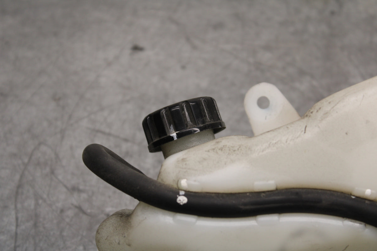 19-22 KAWASAKI Z400 COOLANT WATER TANK RESERVOIR BOTTLE BB738