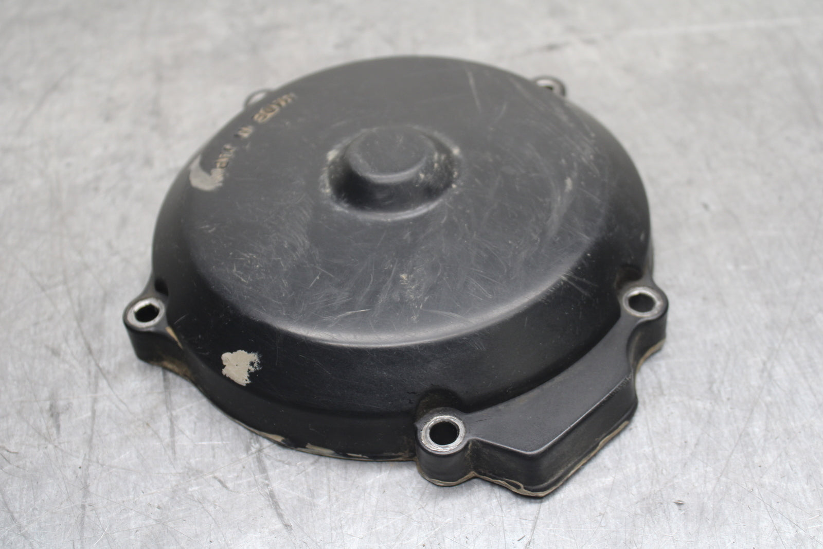 82-83 YAMAHA IT175 ENGINE MOTOR STATOR GENERATOR MAGNETO COVER BB108
