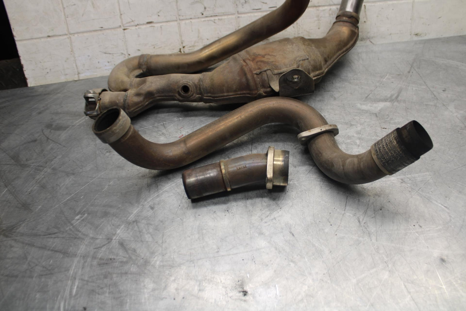 2017 Suzuki SV650X ABS EXHAUST HEADER PIPES MANIFOLD BB512