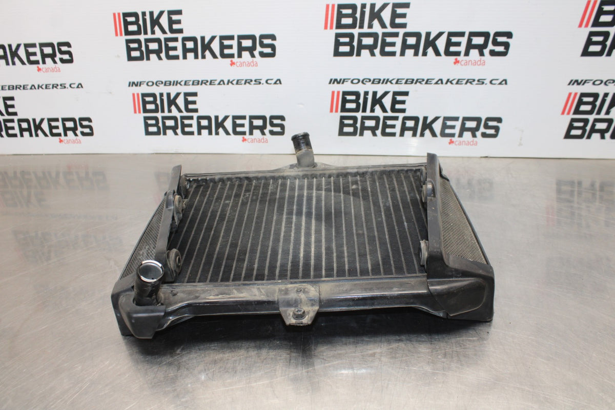 93-07 YAMAHA VMAX 1200 ENGINE COOLER COOLING RADIATOR RADIATER BB197