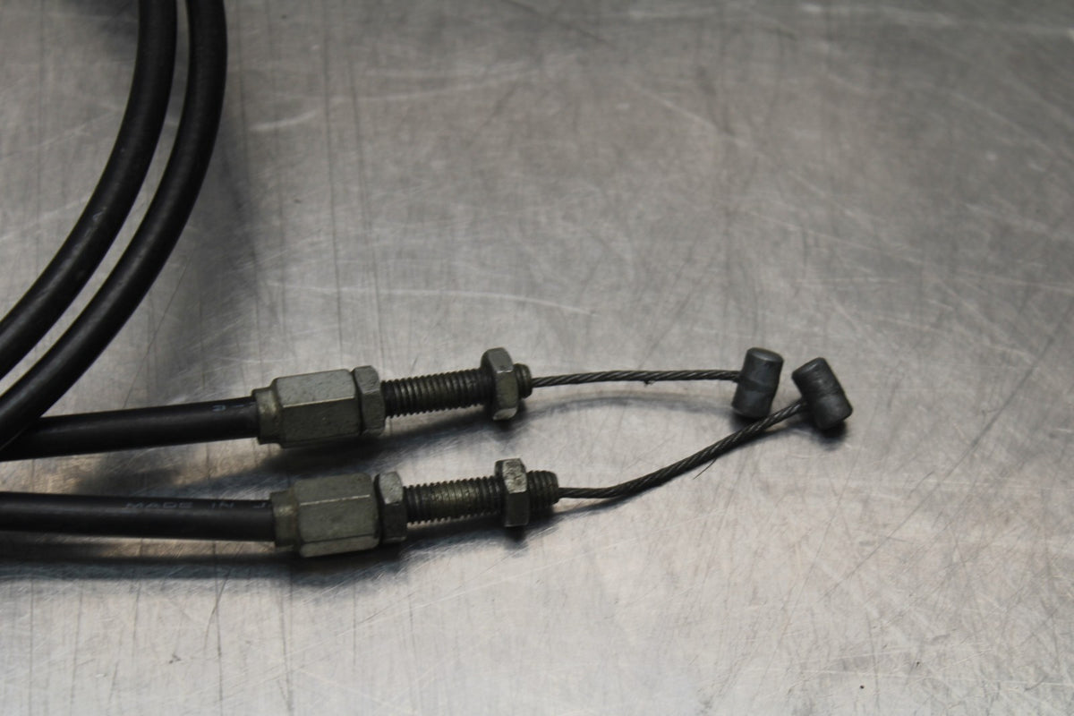 78-79 SUZUKI GS1000 THROTTLE CABLES LINES BB787