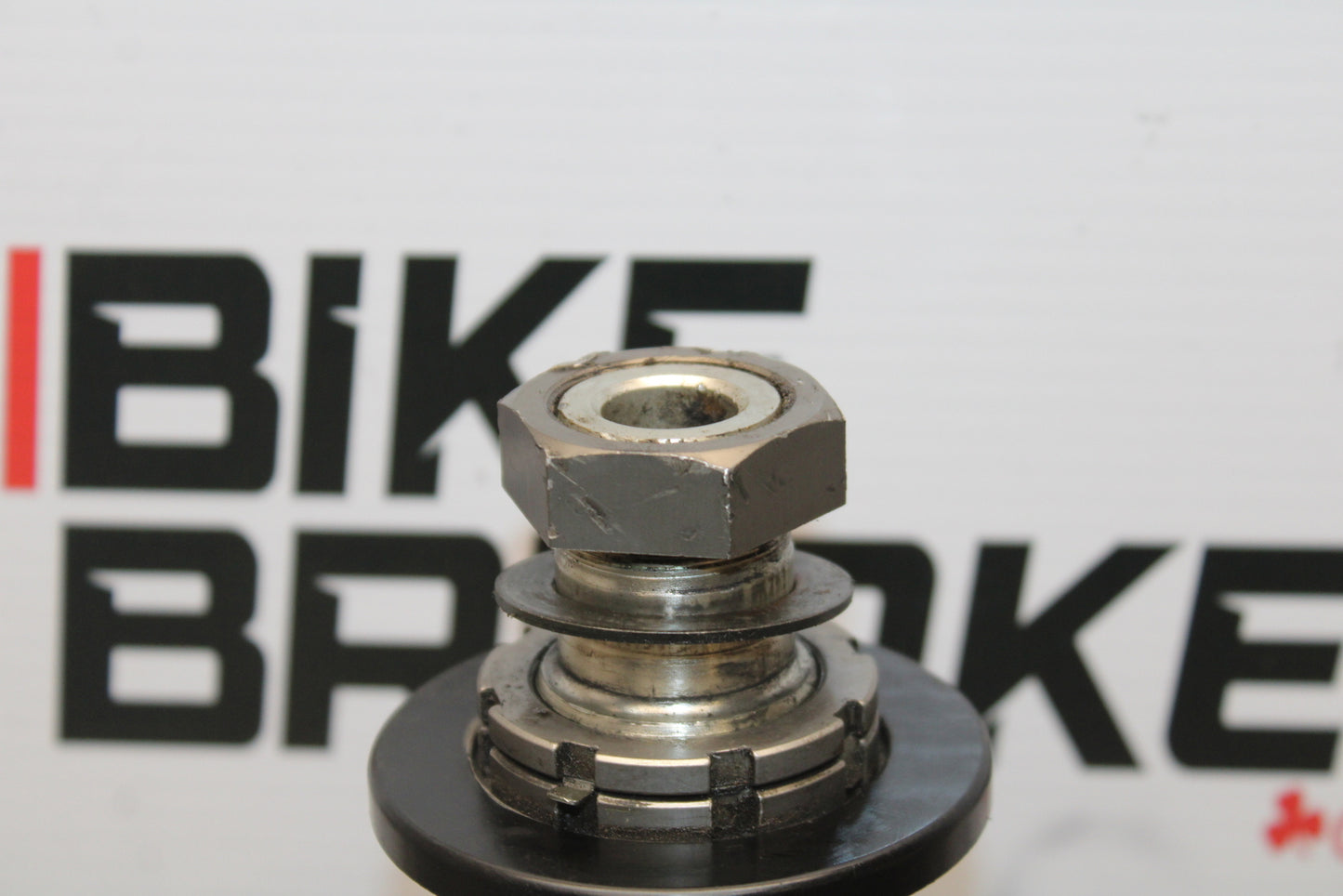 04-05 KAWASAKI NINJA ZX10R FRONT FORKS CLAMP LOWER TRIPLE TREE STEM BB163