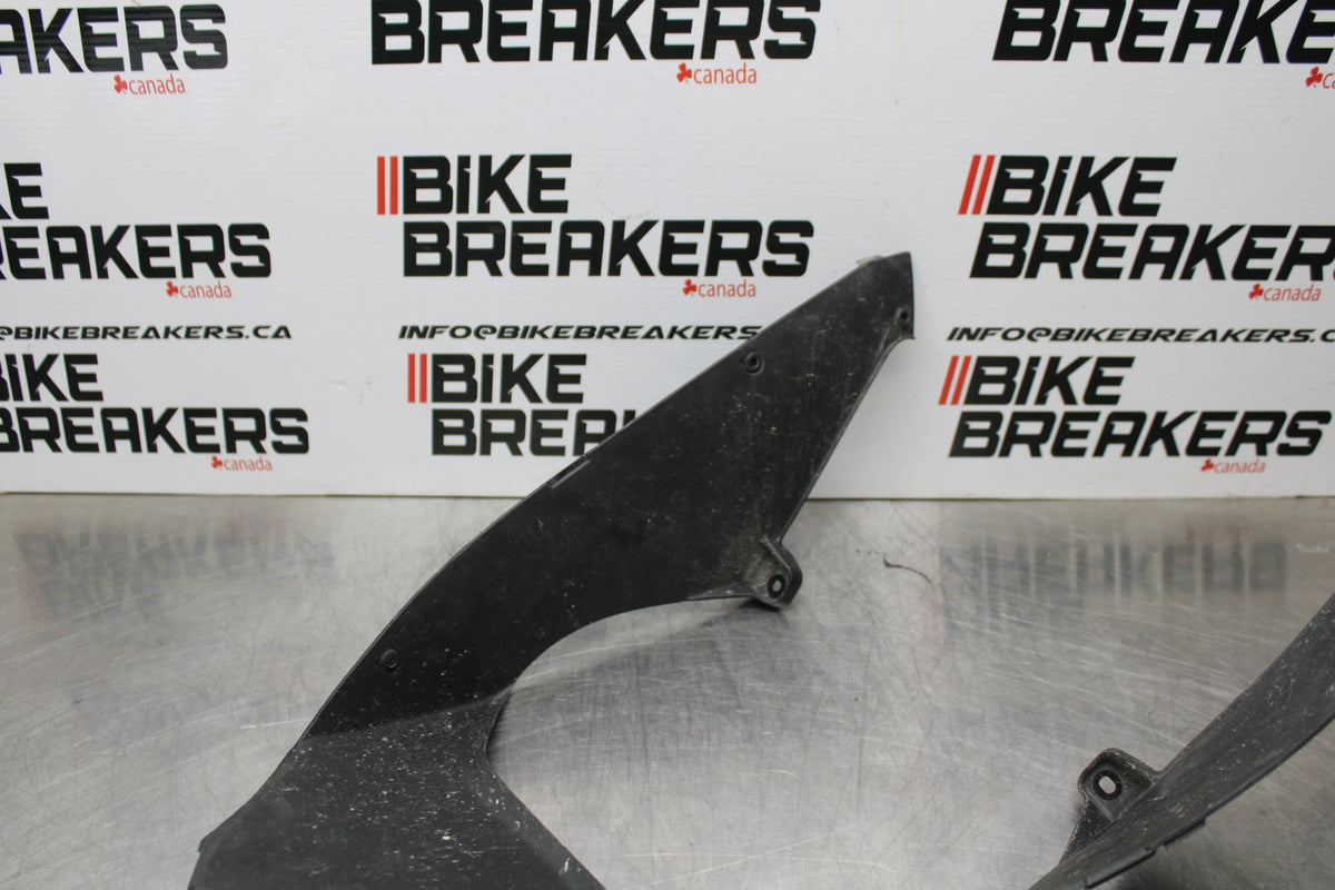 13-17 KAWASAKI NINJA 300 EX300 ABS LOWER FRONT UPPER INNER HEADLIGHT COWL BB187