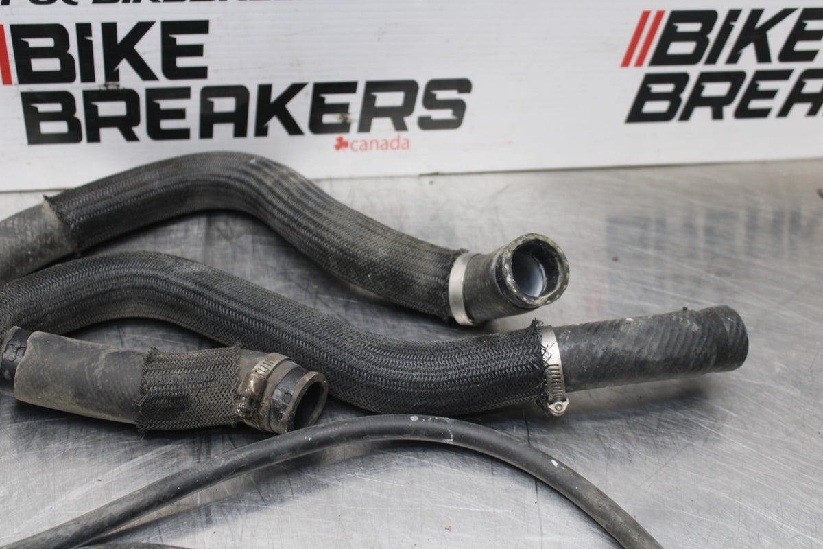 04-05 SUZUKI GSXR600 RADIATOR HOSES ENGINE COOLANT WATER PIPES HOSE SET BB792