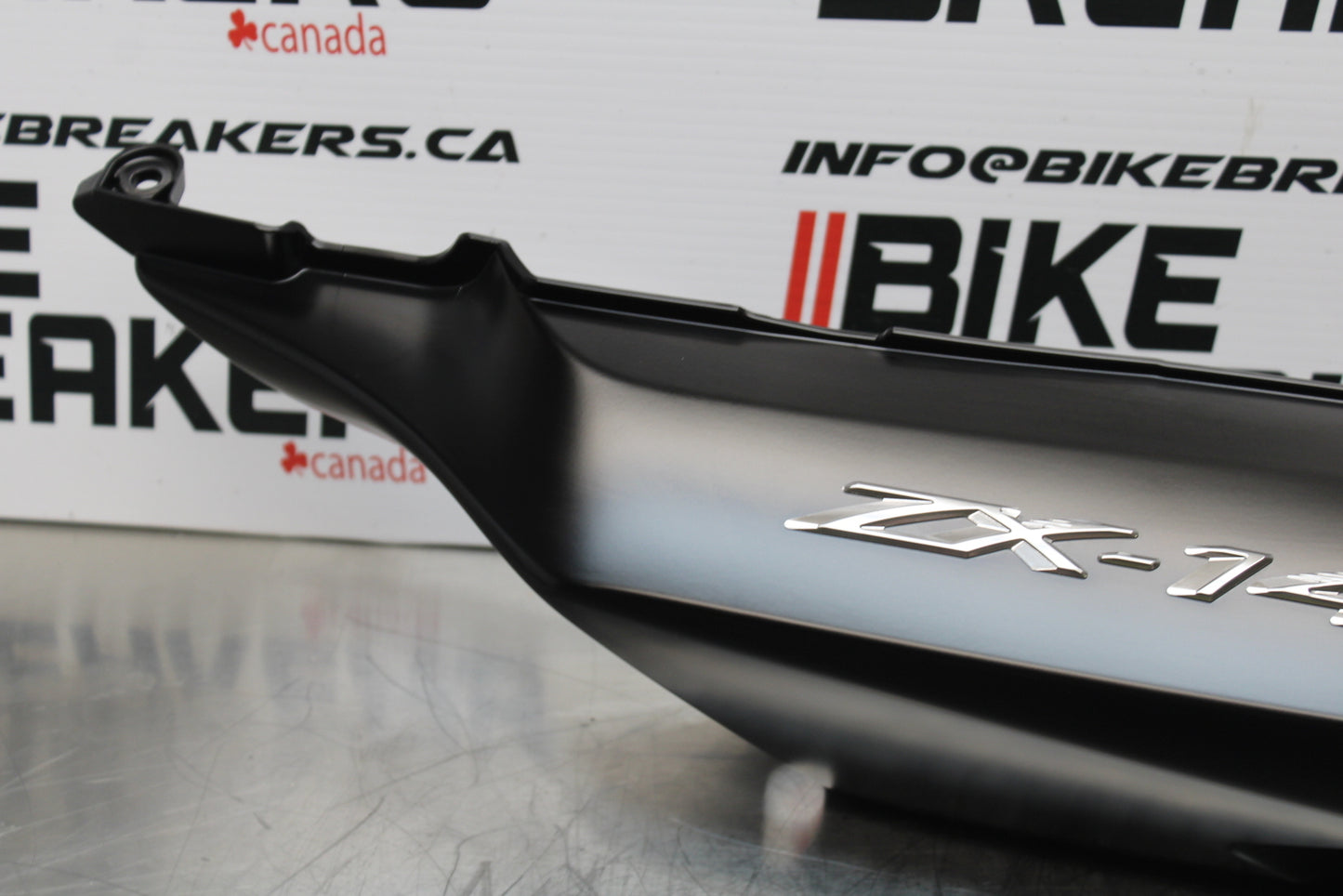 23-24 KAWASAKI NINJA ZX14R LEFT REAR BACK TAIL FAIRING COWL SHROUD BB153