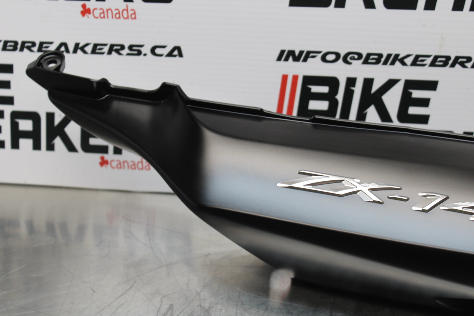 23-24 KAWASAKI NINJA ZX14R LEFT REAR BACK TAIL FAIRING COWL SHROUD BB153