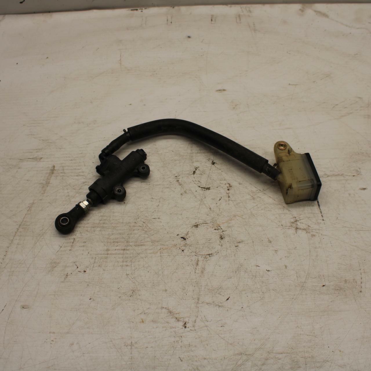 04-05 HONDA CBR1000RR REAR BACK BRAKE MASTER CYLINDER W RESERVOIR BB285