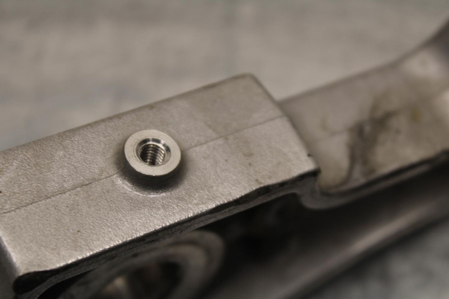 2005 Kawasaki Vulcan 1600 VN1600A Classic FORKS UPPER TRIPLE TREE CLAMP BB574