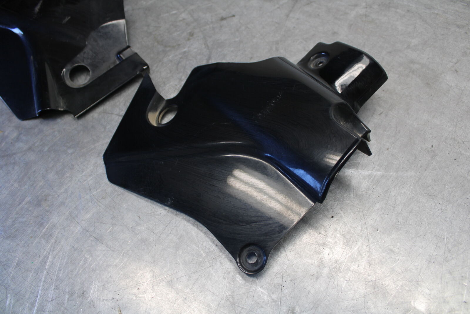 05-06 YAMAHA ROYAL STAR FRAME COVER COWL BB697
