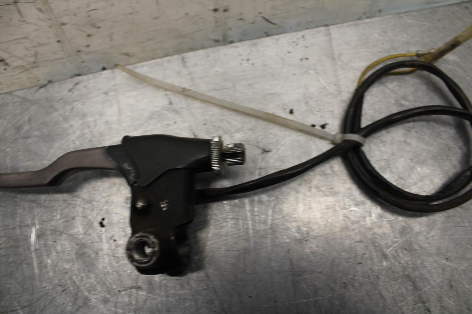 82-83 SUZUKI GS1100GL CLUTCH PERCH MOUNT WITH LEVER  BB30