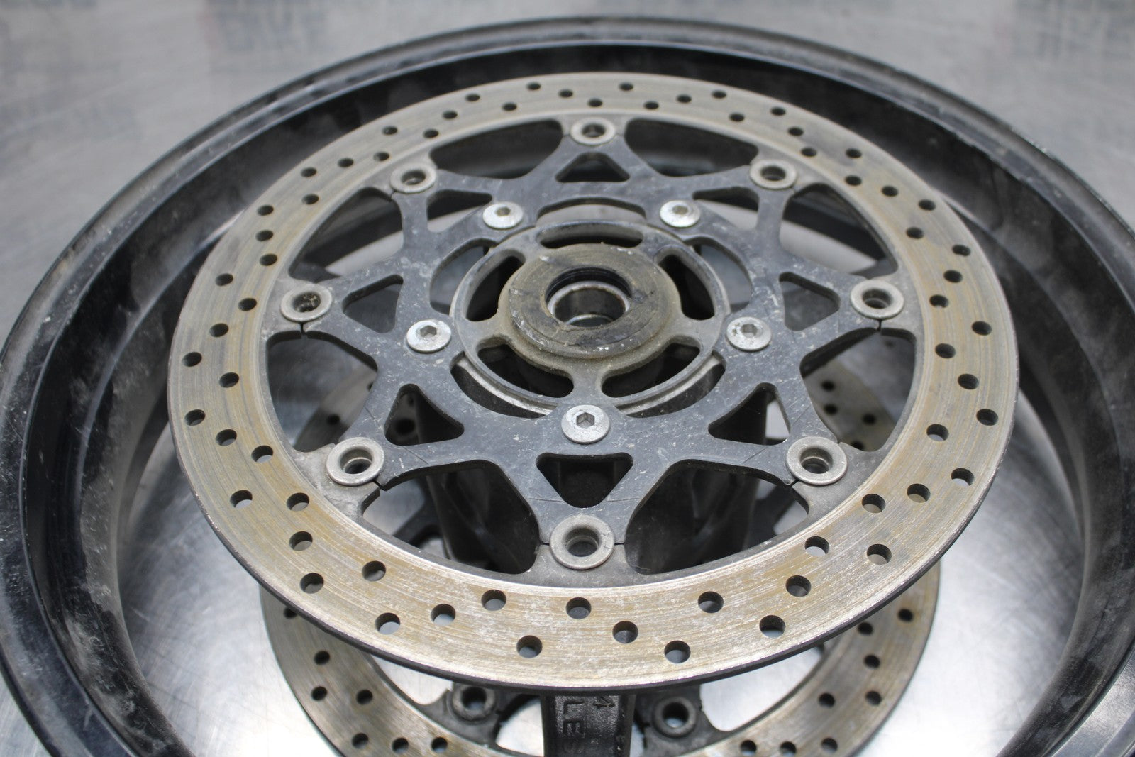 06-07 SUZUKI GSXR 600 FRONT WHEEL FRONT RIM & ROTORS BB170 
