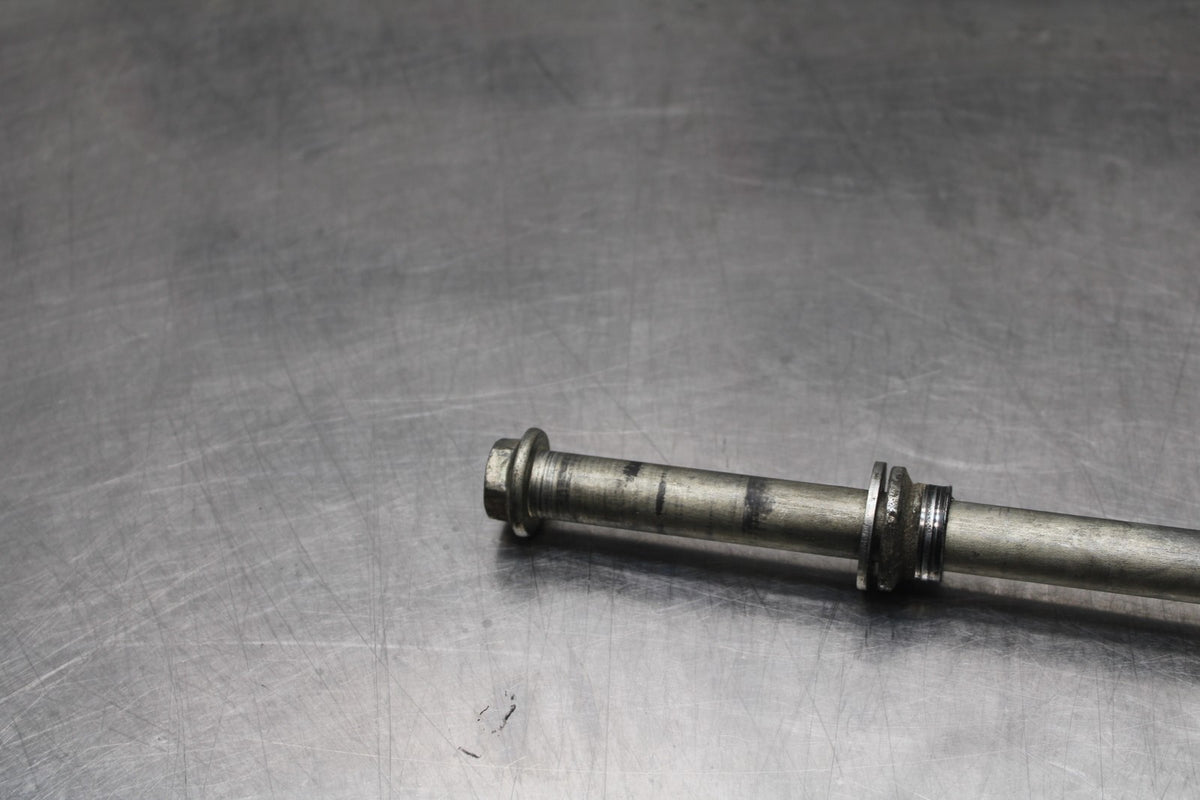 17-18 YAMAHA YZF R3 REAR AXLE BACK WHEEL RIM PIVOT BOLT AXEL BB813