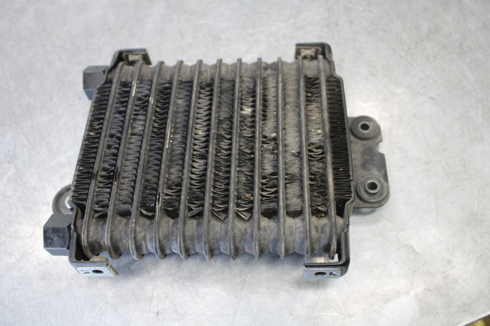 05-09 SUZUKI BOULEVARD C90 ENGINE MOTOR OIL COOLER BB692