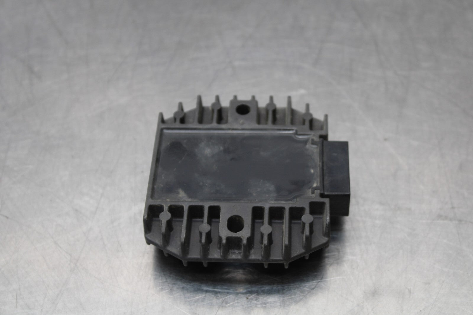 08-18 KAWASAKI KLR650 RECTIFIER VOLTAGE REGULATOR BB183