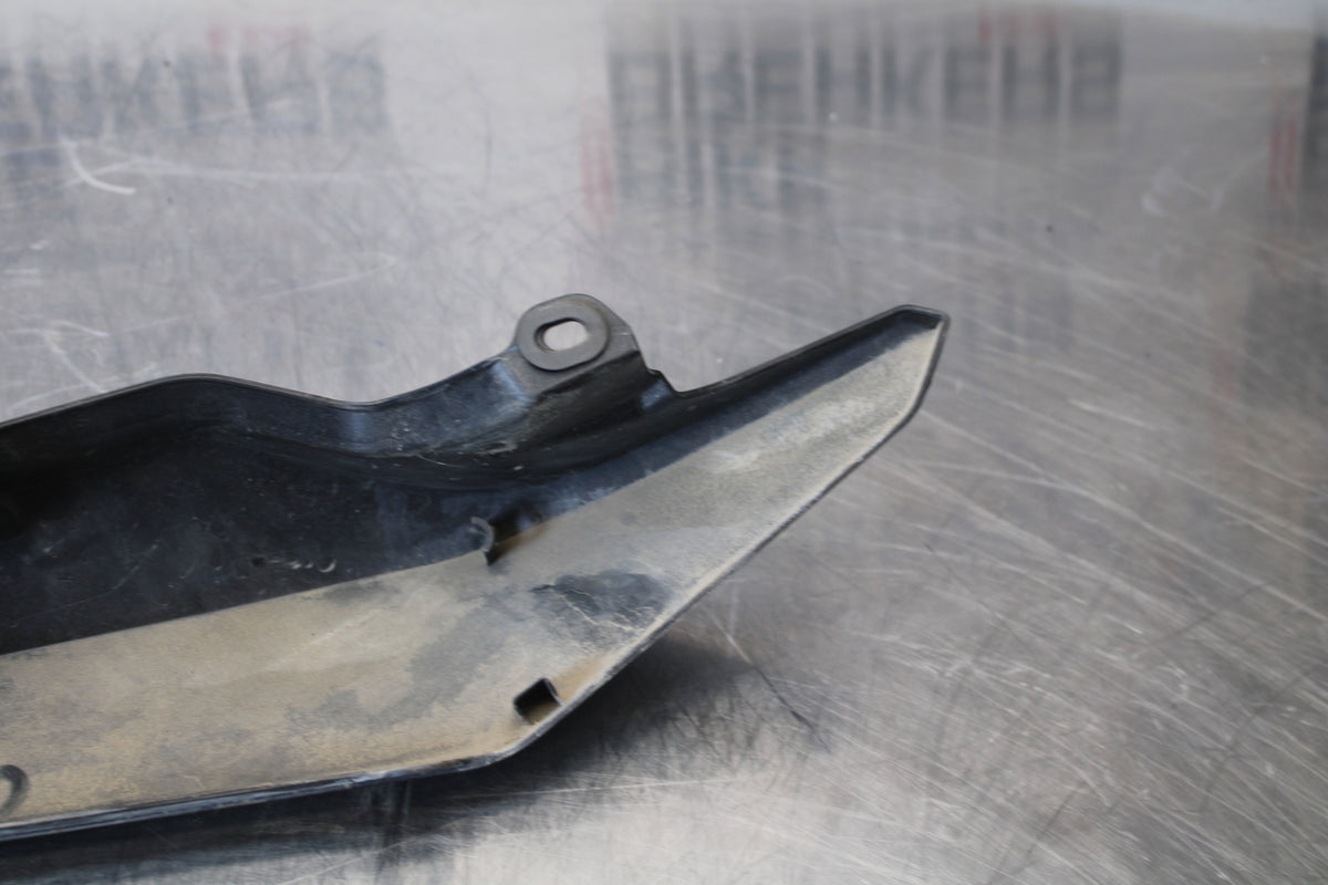 09-15 YAMAHA FZ6R LEFT REAR BACK TAIL FAIRING COWL SHROUD BB161