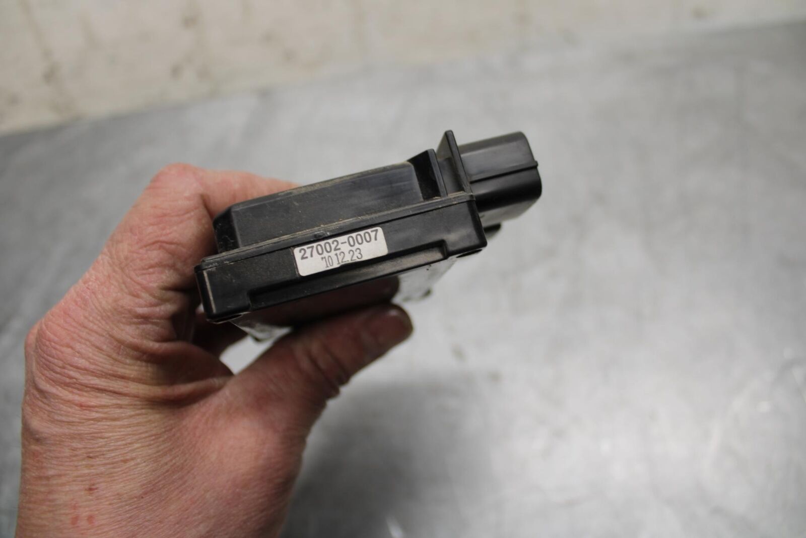 11-14 KAWASAKI VERSYS 650 LE 650C RELAY ASSEMBLY FUSE BOX BB498