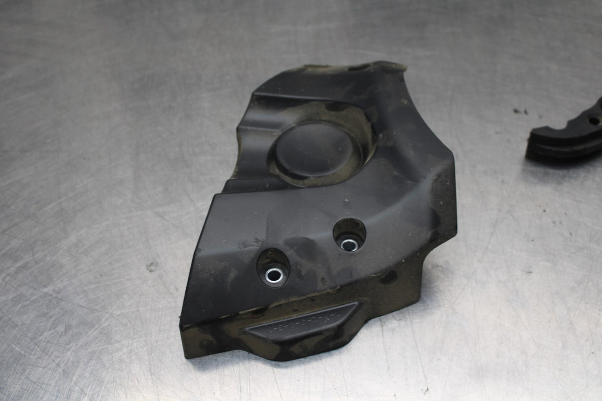 22-25 YAMAHA YZF R7 ENGINE SPROCKET COVER BB769