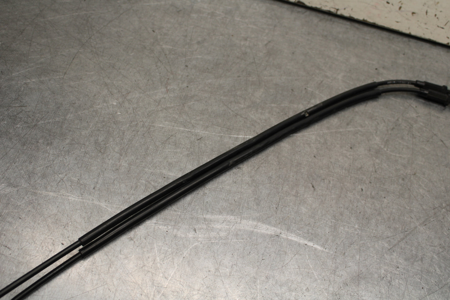 16 KAWASAKI NINJA ZX10R THROTTLE CABLES LINES 54012-0631 BB650