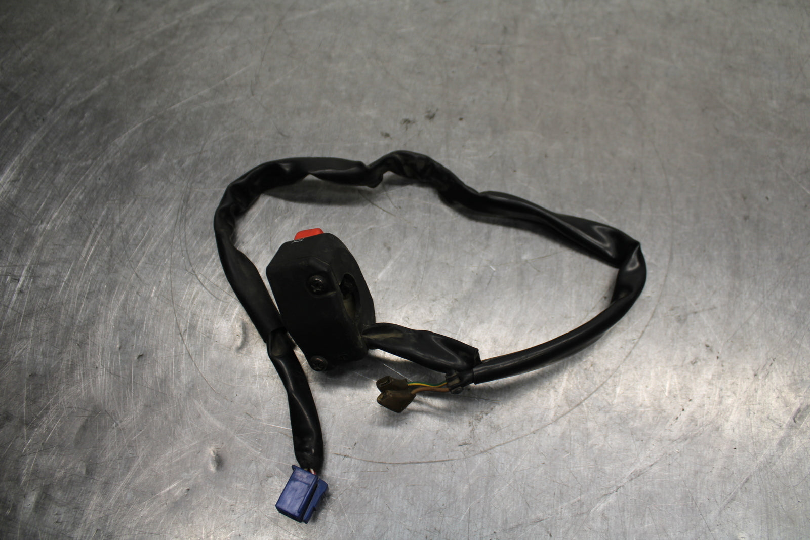 04-05 YAMAHA YZF R1 RIGHT CLIP ON HANDLE KILL OFF START SWITCH SWITCHES BB131