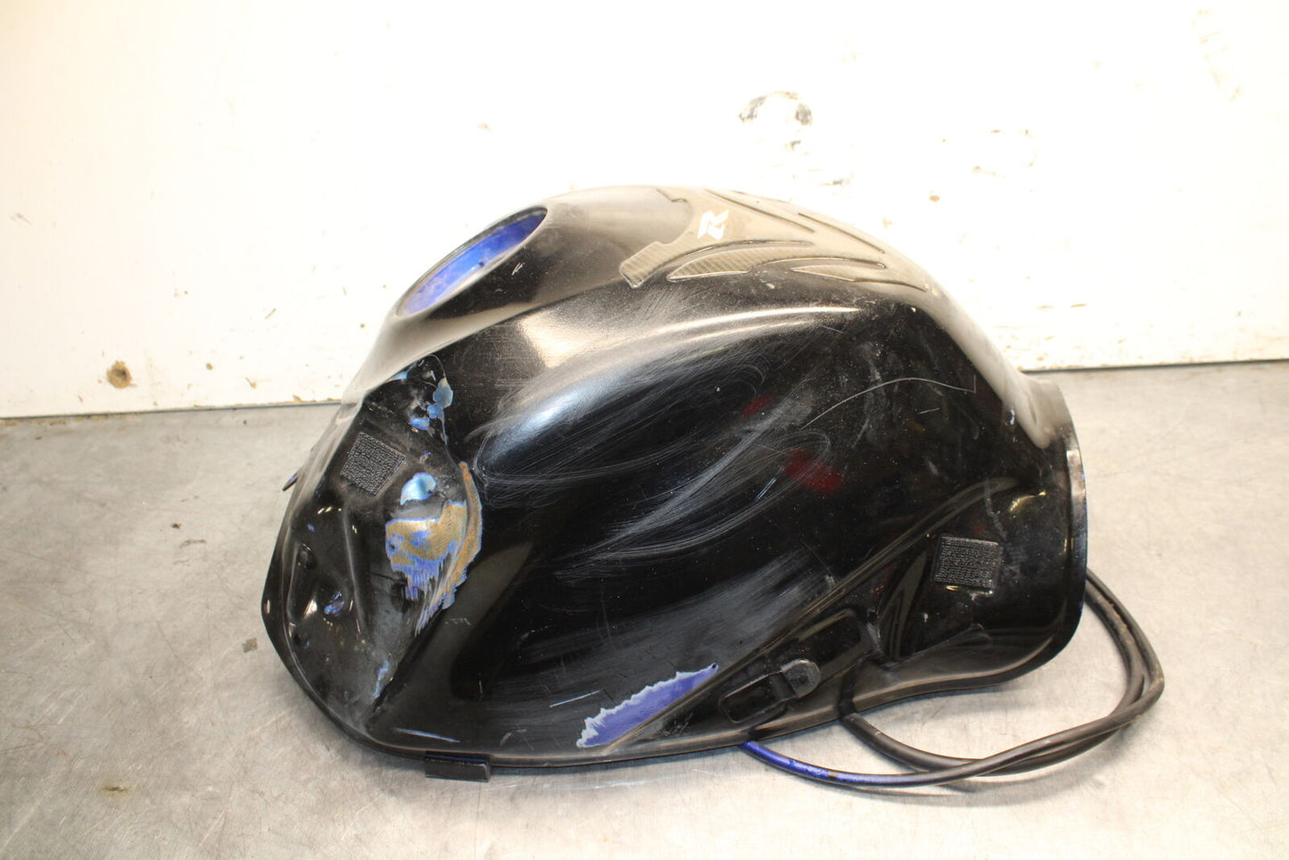 06-07 SUZUKI GSXR 600 GAS TANK FUEL CELL PETROL RESERVOIR BB737