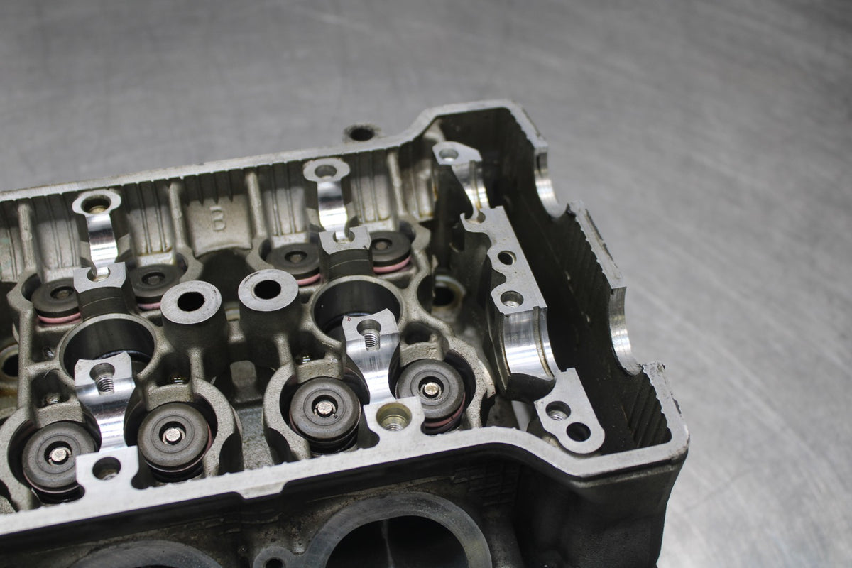 06-07 SUZUKI GSXR750 ENGINE TOP END CYLINDER HEAD BB847