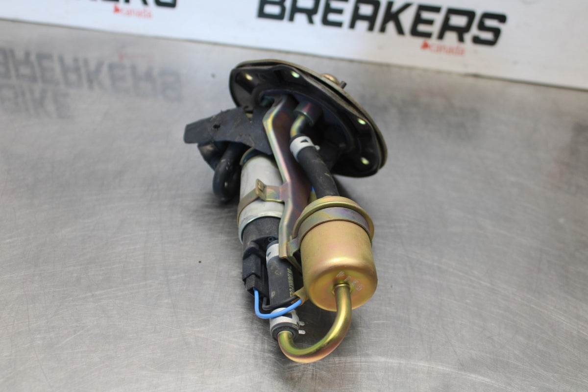 06-07 HONDA INTERCEPTOR 800 VFR800 FUEL PUMP GAS PETROL SENDER UNIT BB917