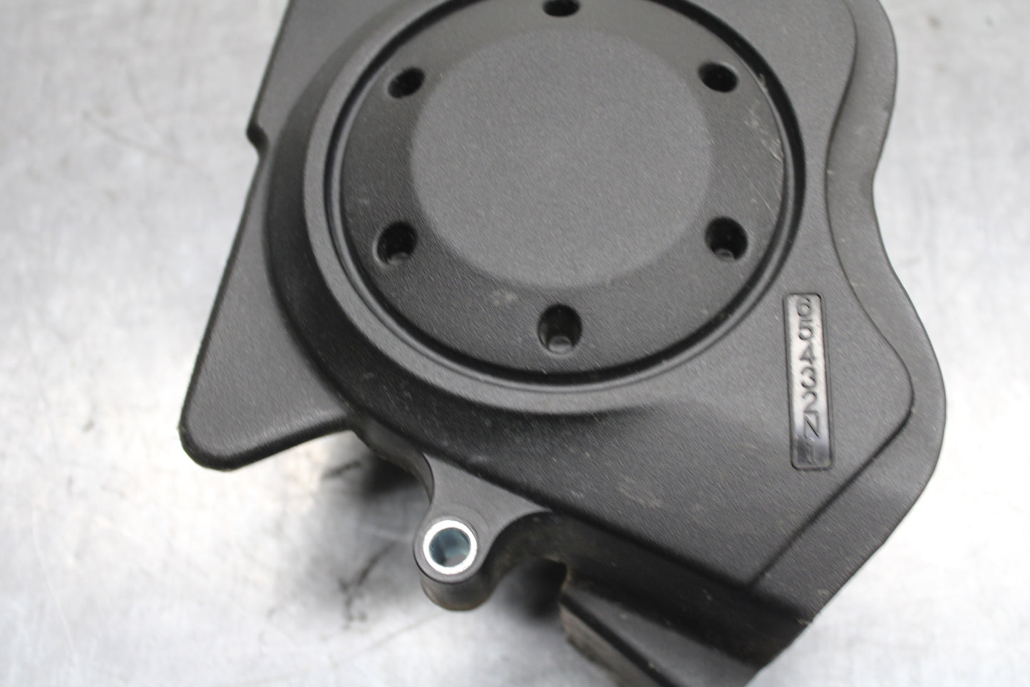 12-17 KAWASAKI NINJA 650 ENGINE SPROCKET COVER BB129