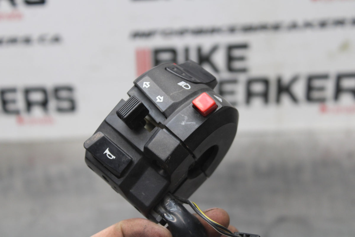 06-07 SUZUKI GSXR 600 LEFT CLIP ON HANDLE HORN SIGNALS SWITCH SWITCHES BB845