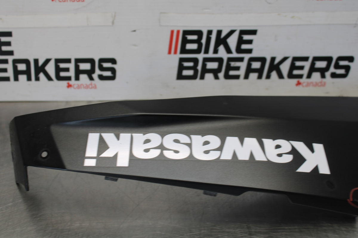 18-23 KAWASAKI NINJA 400 EX400 ABS RIGHT LOWER BOTTOM BELLY SIDE FAIRING BB177