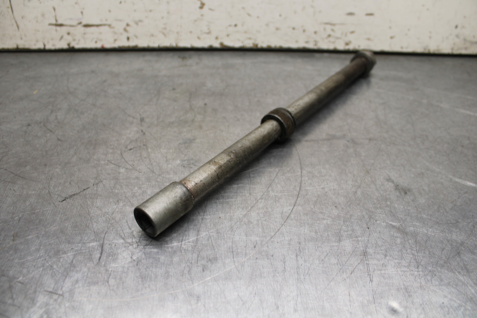 14 HONDA CTX1300A REAR AXLE BACK WHEEL RIM PIVOT BOLT AXEL BB732