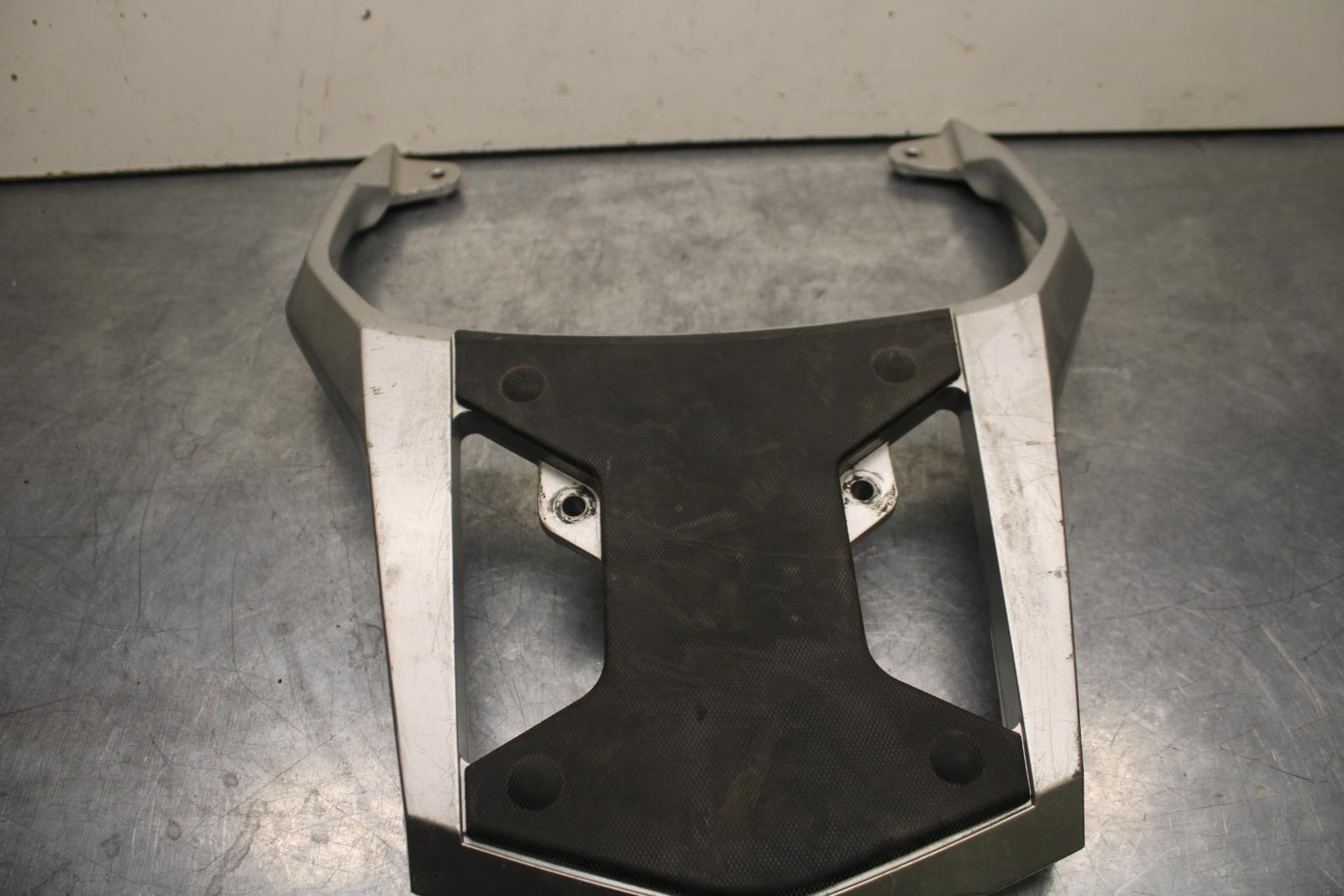 2003 Suzuki Vstrom 1000 DL1000 REAR BACK LUGGAGE RACK BB69
