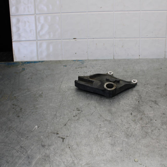 06-07 KAWASAKI NINJA ZX14R REAR BRAKE CALIPER HANGER BACK MOUNTING BRACKETBB433