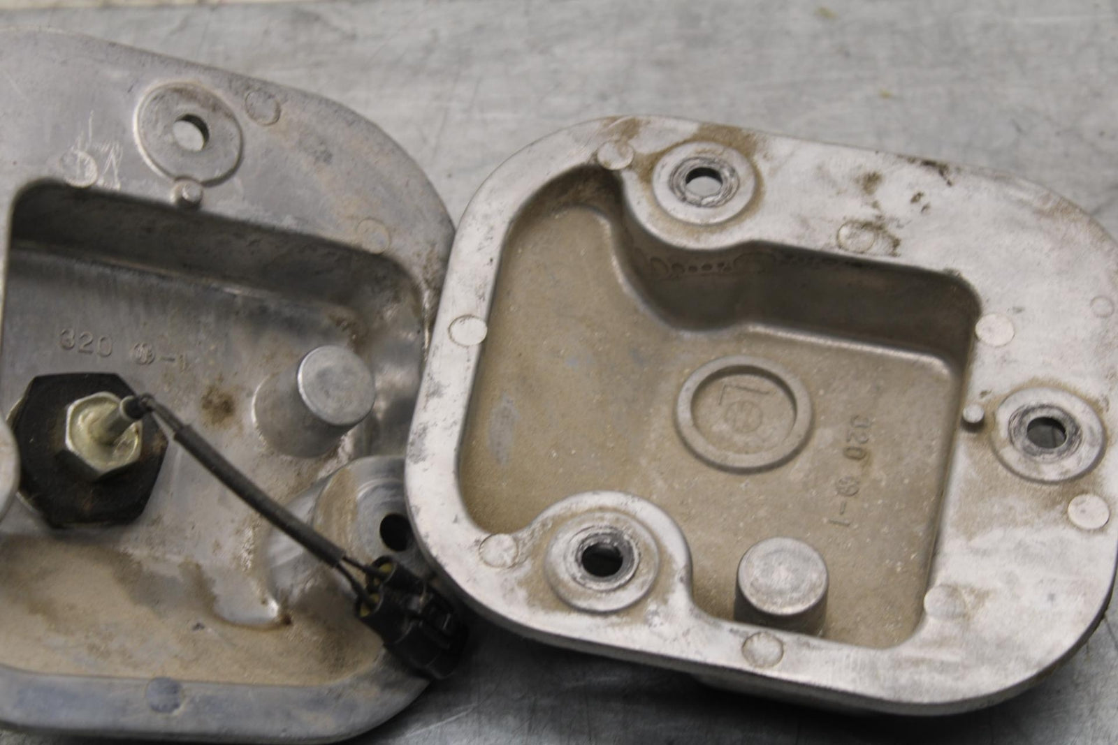 2000 Kawasaki Ninja ZX12R ZX1200A ENGINE FRAME COVERS BB565